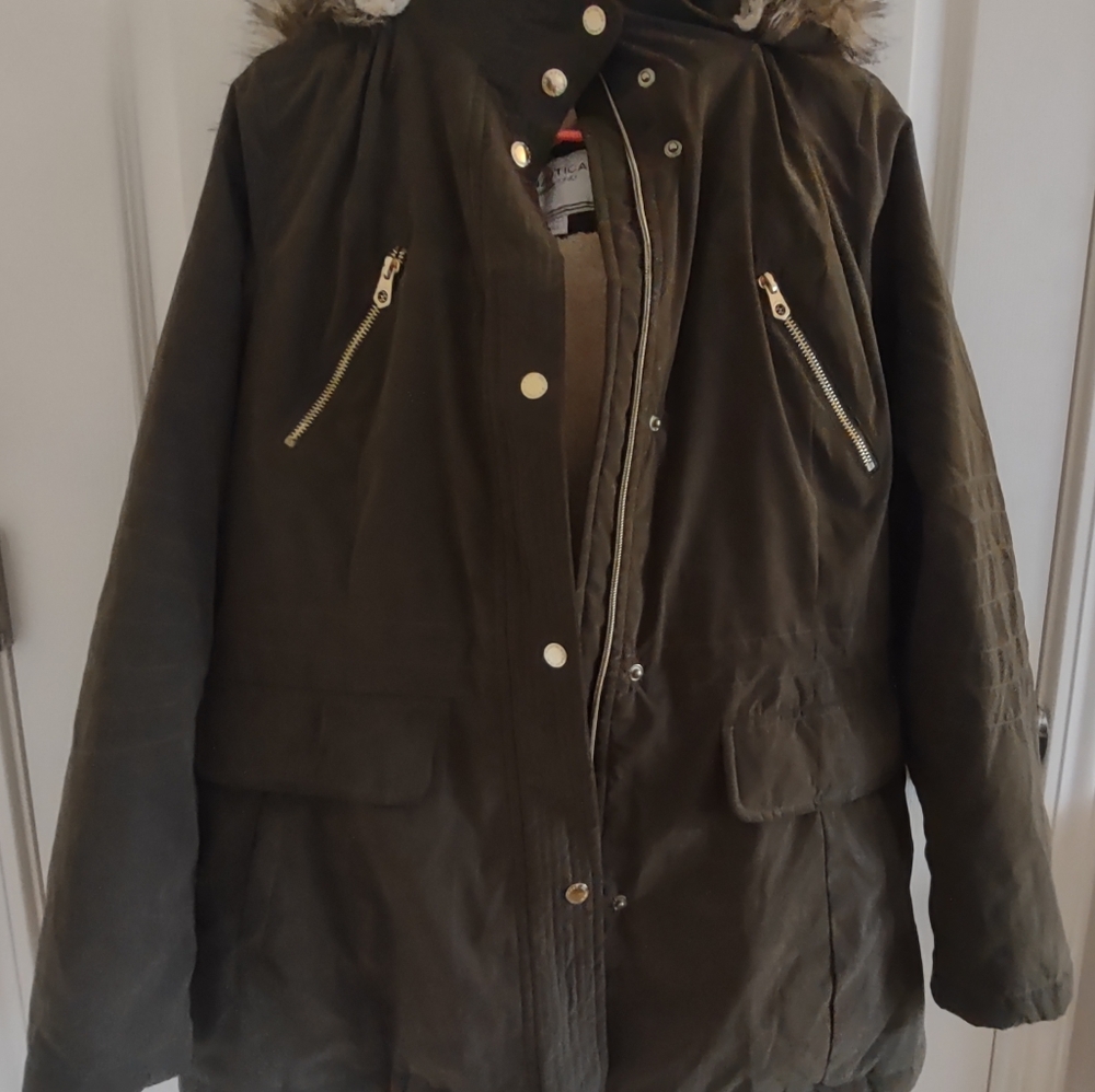 Jacket - Picture 6 of 8